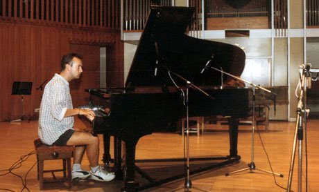 Leigh playing a Steinway piano at York Unversity 1995